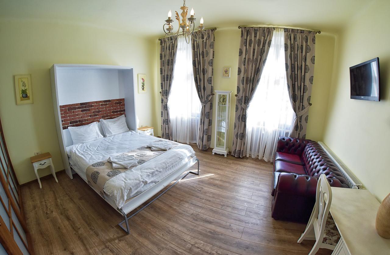 La Maisonnette Brașov Exterior foto
