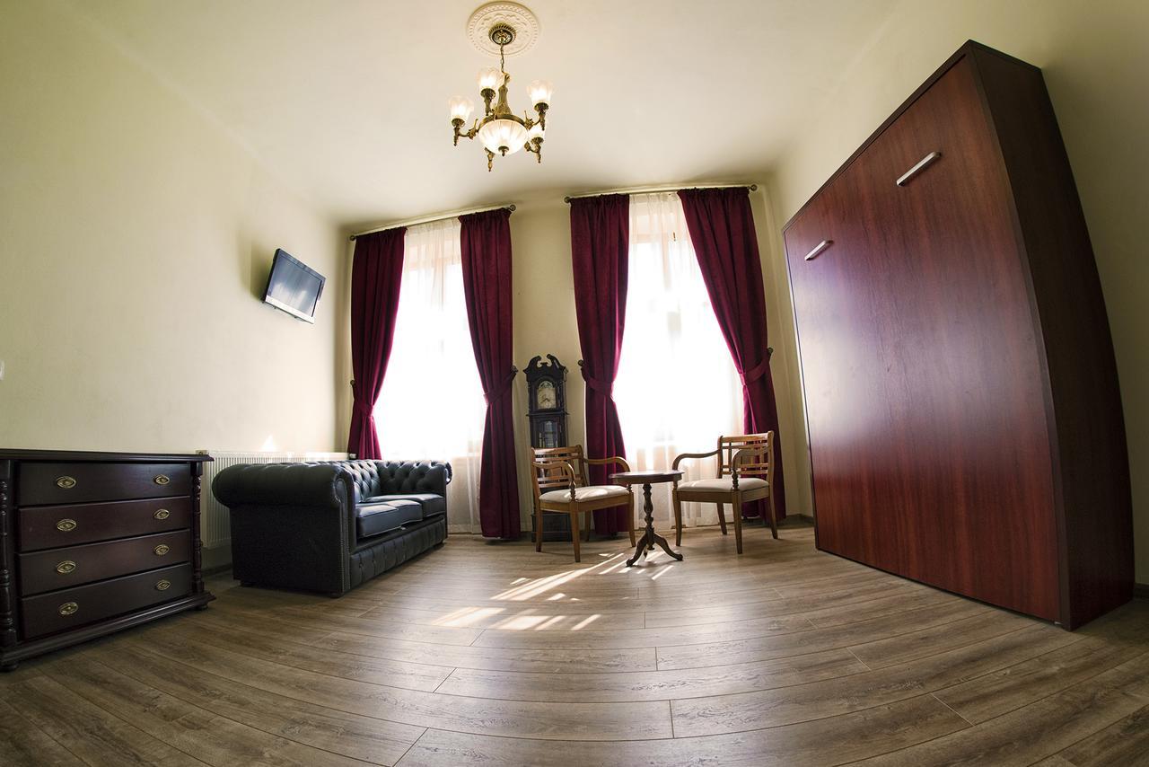 La Maisonnette Brașov Exterior foto