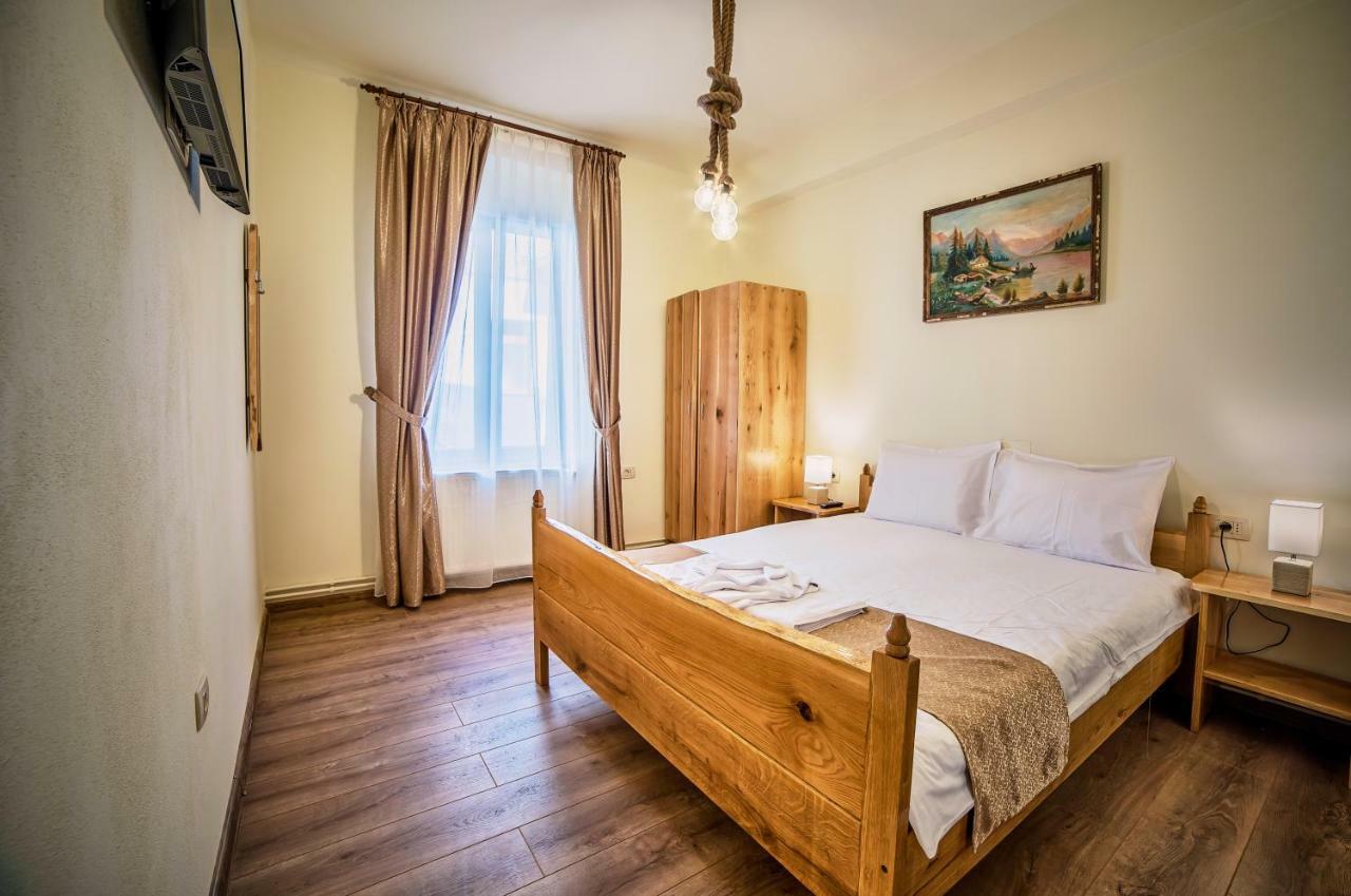 La Maisonnette Brașov Exterior foto